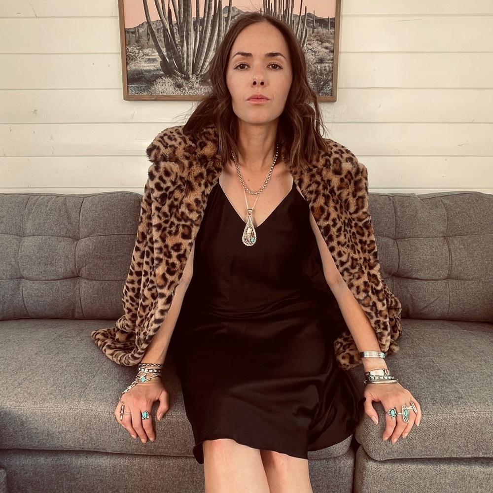 Meet your Posher, Marisa